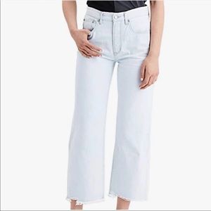 American Eagle High Rise Wide Leg Crop Jeans Raw Hem Light Wash